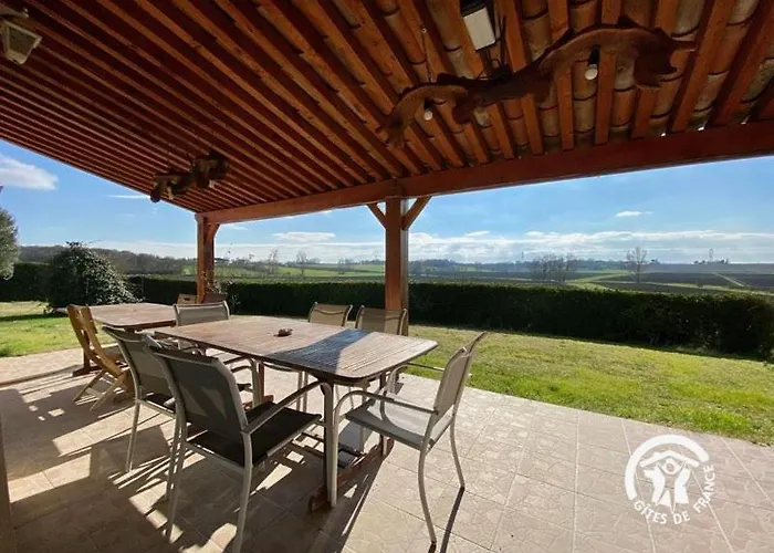 Le Joyaux D'ambre Дом отдыха *